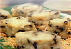 Kue Ketan Rumput Laut